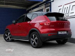 Volvo XC40 R-Design B4 mild-hybrid AWD Aut. 197 CV  - Foto 2