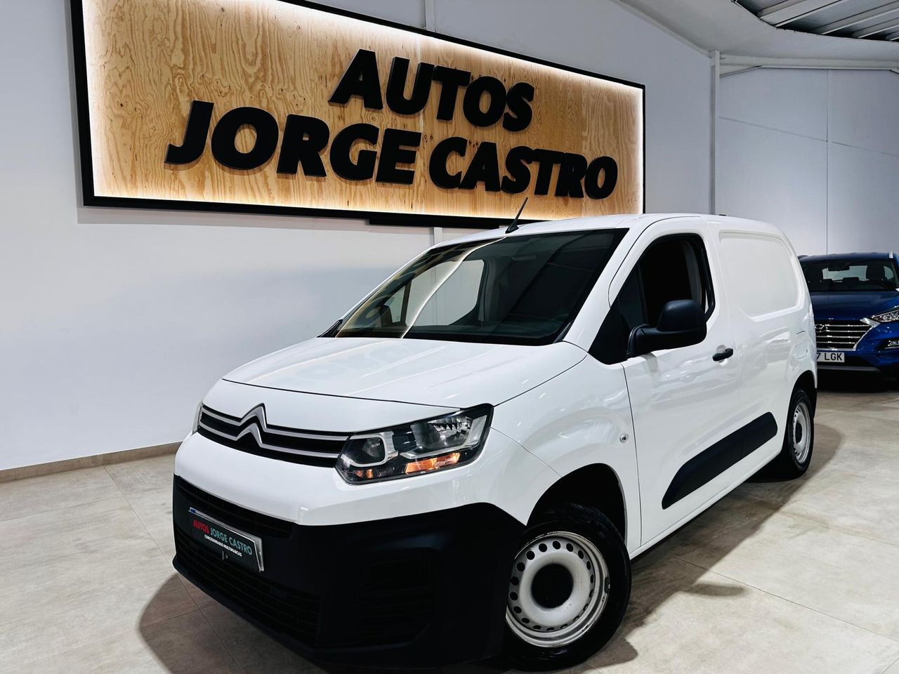 Citroën Berlingo  Furgon 1.6 bluehdi 75cv   - Foto 1