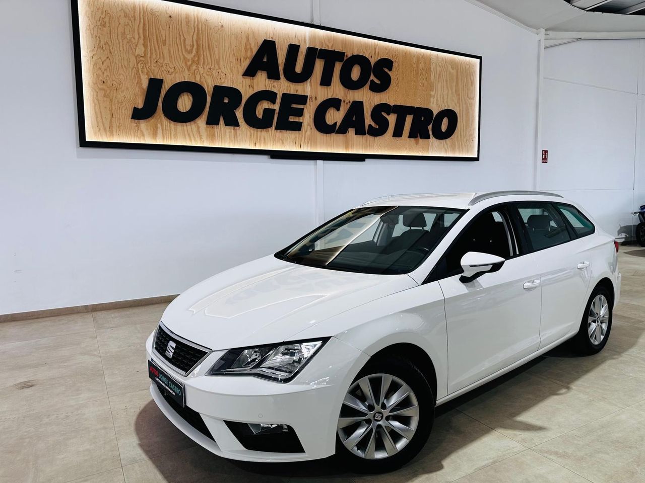 Seat Leon ST 1.6 Tdi 85kw 115cv St&sp Style   - Foto 1