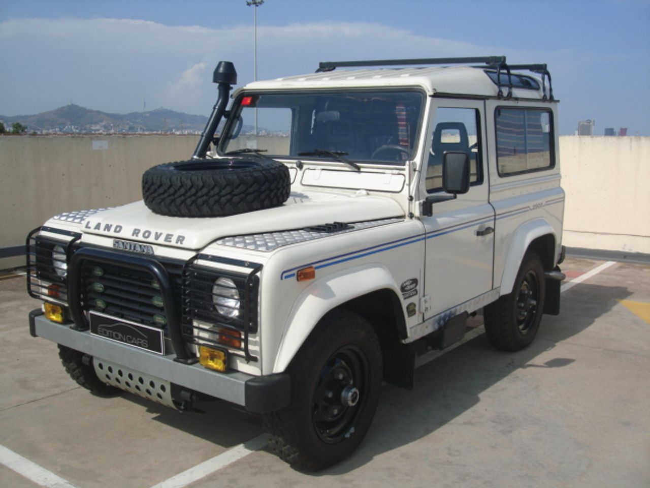 Land-Rover Defender SANTANA 2500 CORTO   - Foto 1