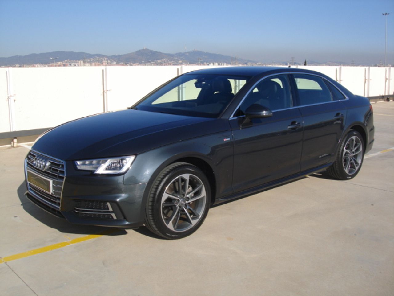 Audi A4 2.0 tdi sport s line 150cv   - Foto 1