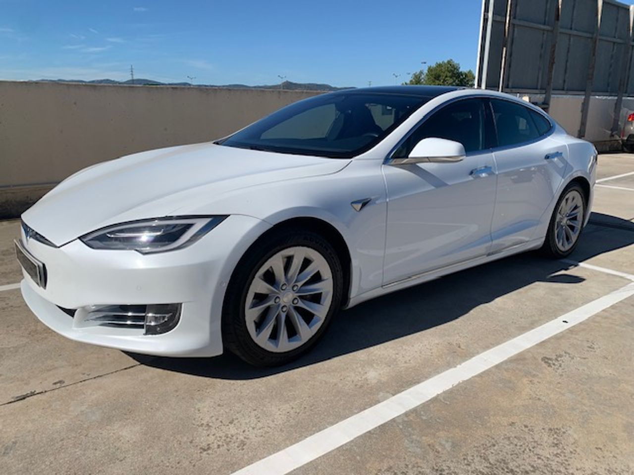 Tesla Model  S GRAN AUTONOMIA AWD   - Foto 1