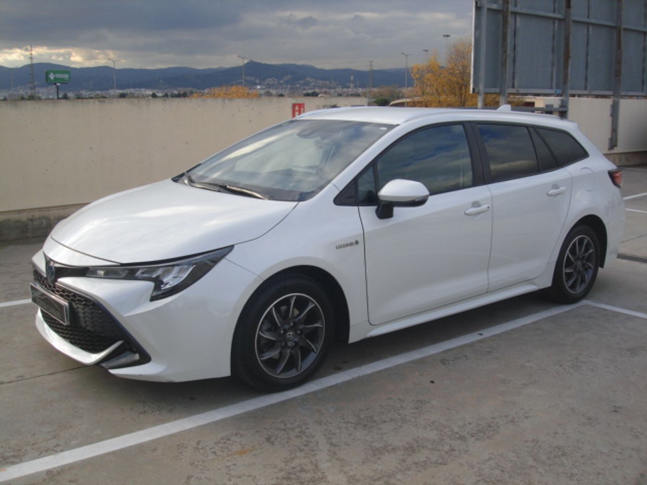 Toyota Corolla Touring Sports 125H Active Tech  - Foto 1