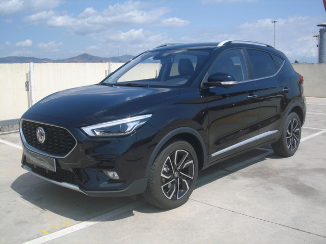 MG ZS 1.5 VTI LUXURY  - Foto 1