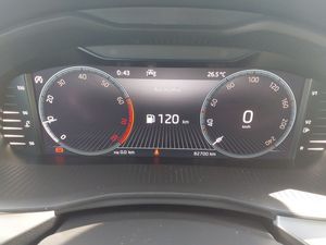 Skoda Kamiq 1.0 TSI 81kW (110CV) AMBITION - Foto 8