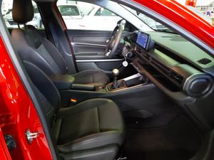 Jeep Avenger Altitude 1.2 - Foto 6