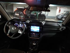 KGM Tívoli G15T Urban Plus 135CV - Foto 6