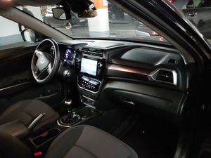 KGM Tívoli G15T Urban Plus 135CV - Foto 7