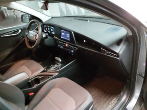 Kia Niro 1.6GDI PHEV 183CV - Foto 6