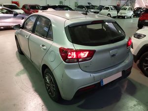 Kia Rio Active 1.0 100CV - Foto 4