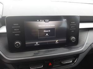 Skoda Fabia Ambition 1.0 95CV - Foto 8