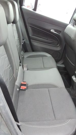 Jeep Avenger Altitude 1.2 - Foto 5