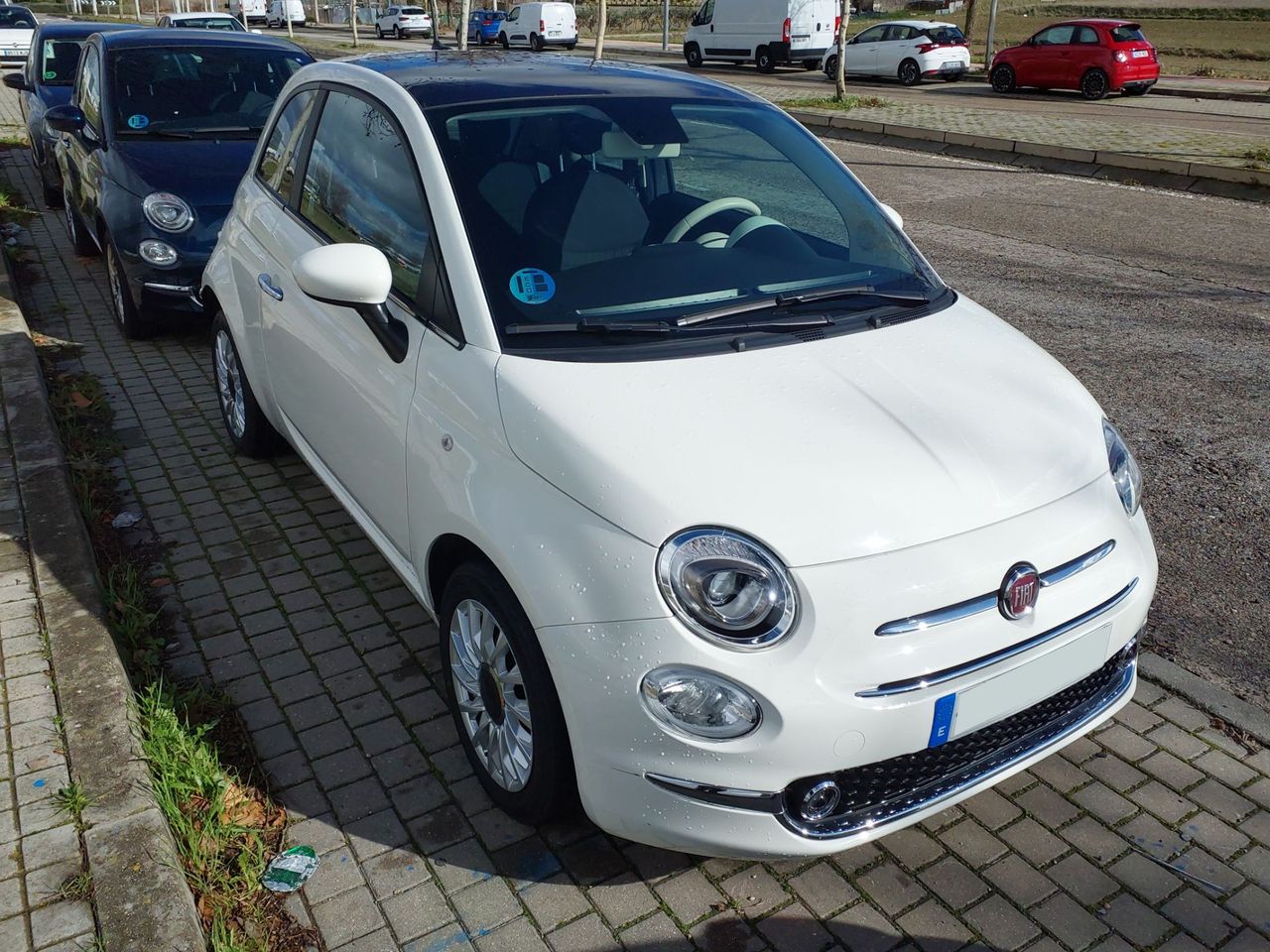 Fiat 500 Dolcevita 1.0 70 CV - Foto 1