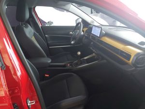 Jeep Avenger SUMMIT 1.2 100CV - Foto 7