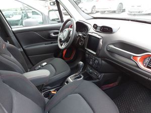 Jeep Renegade Thawk 1.3 PHEV 240CV - Foto 6