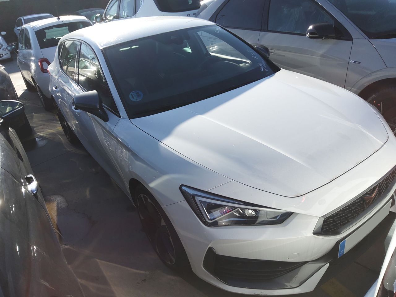 Cupra León 1.5 eTSI 150 CV DSG - Foto 1