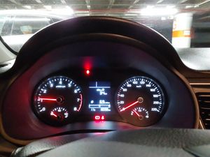 Kia Rio Active 1.0 100CV - Foto 8