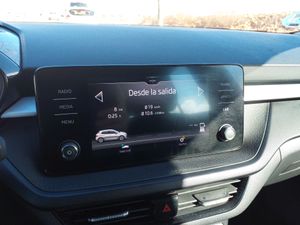 Skoda Fabia Ambition 1.0 95CV - Foto 8