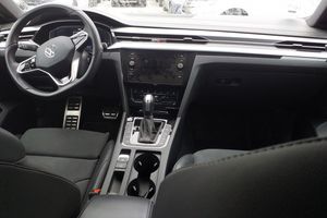 Volkswagen Arteon R- Line 2.0 150CV - Foto 5