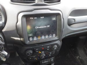 Jeep Renegade 1.6 Limited 130CV MHEV - Foto 9