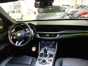 Alfa Romeo Stelvio 2.2 Diesel 118kW (160CV) SPRINT RWD - Foto 6