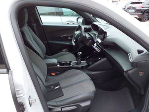 Peugeot 2008 Allure Puretech 100 S&S 6 Vel. MAN - Foto 6