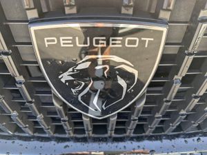 Peugeot 2008 Allure Puretech 100 S&S 6 Vel. MAN - Foto 12