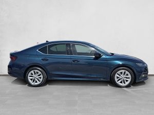 Skoda Octavia 1.5 TSI m-HEV 110kW(150CV) DSG Selection - Foto 4