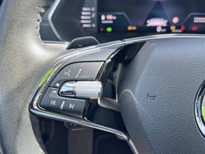Skoda Octavia 1.5 TSI m-HEV 110kW(150CV) DSG Selection - Foto 13