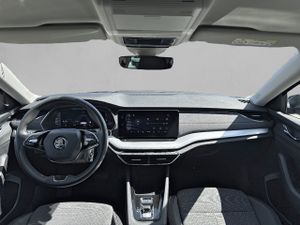 Skoda Octavia 1.5 TSI m-HEV 110kW(150CV) DSG Selection - Foto 9