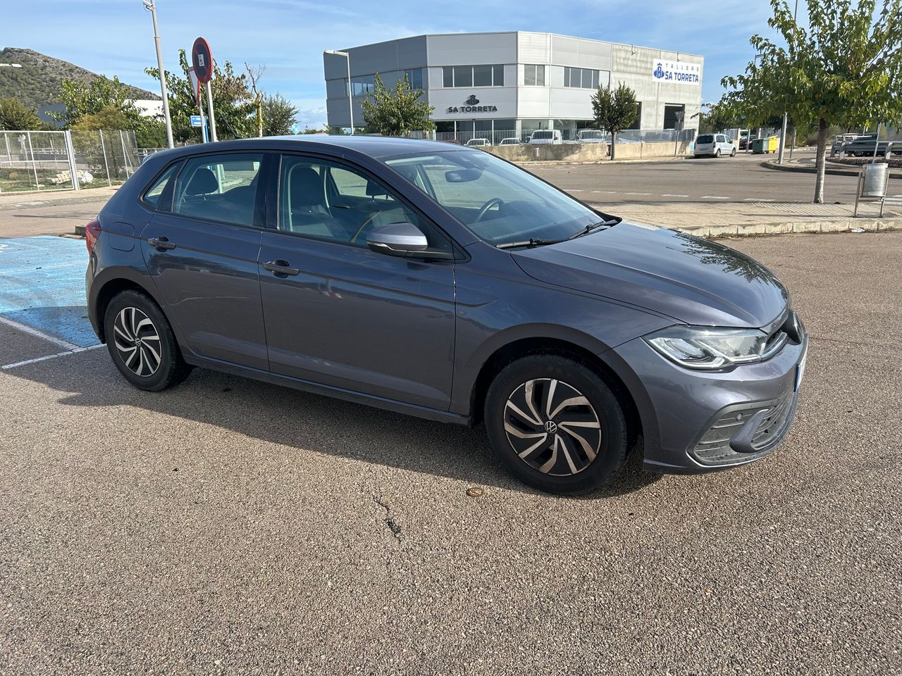 Volkswagen Polo LIFE 1.0 TSI    - Foto 1