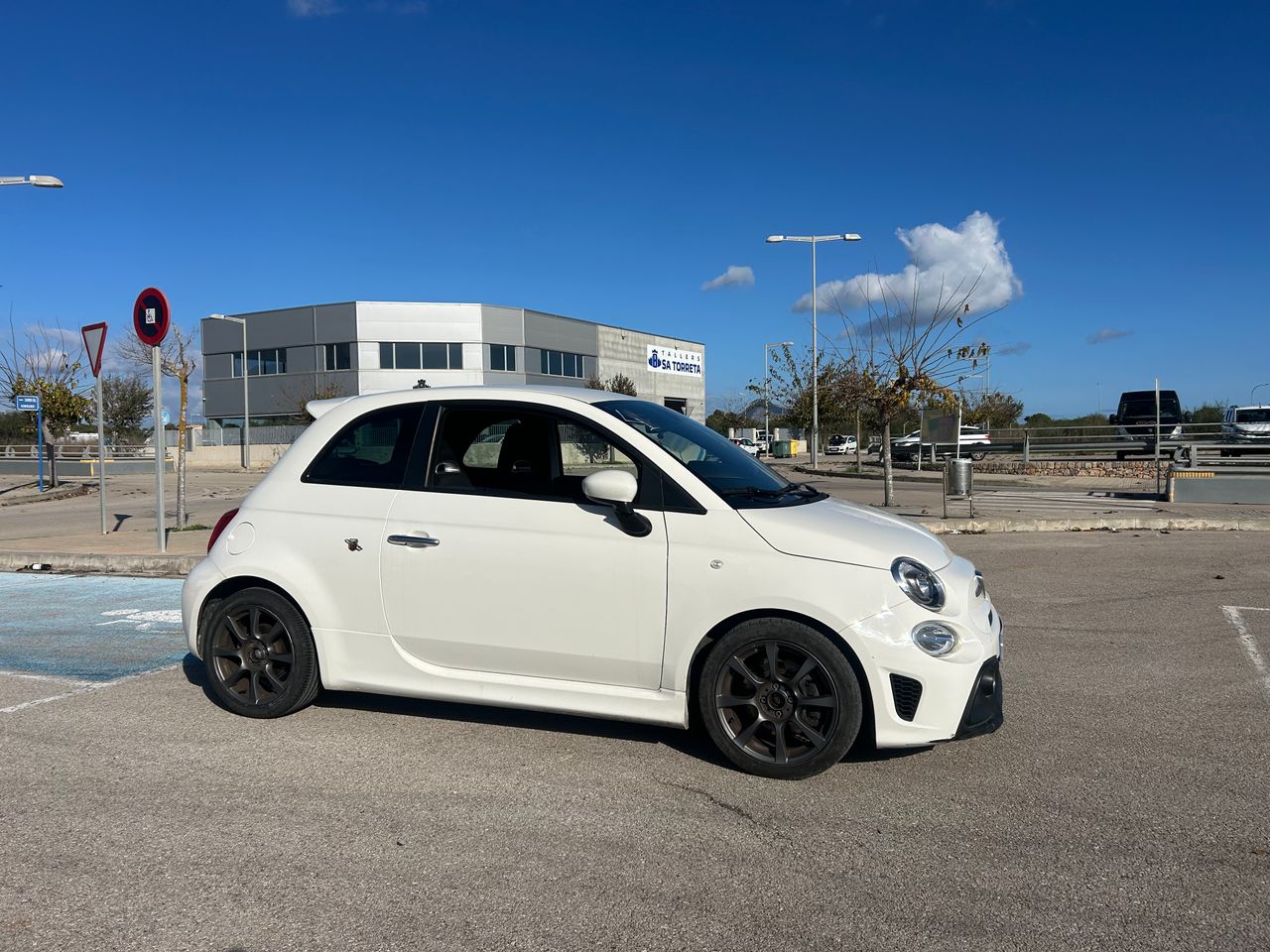 Abarth 595 1.4 16v T-JET 165cv   - Foto 1