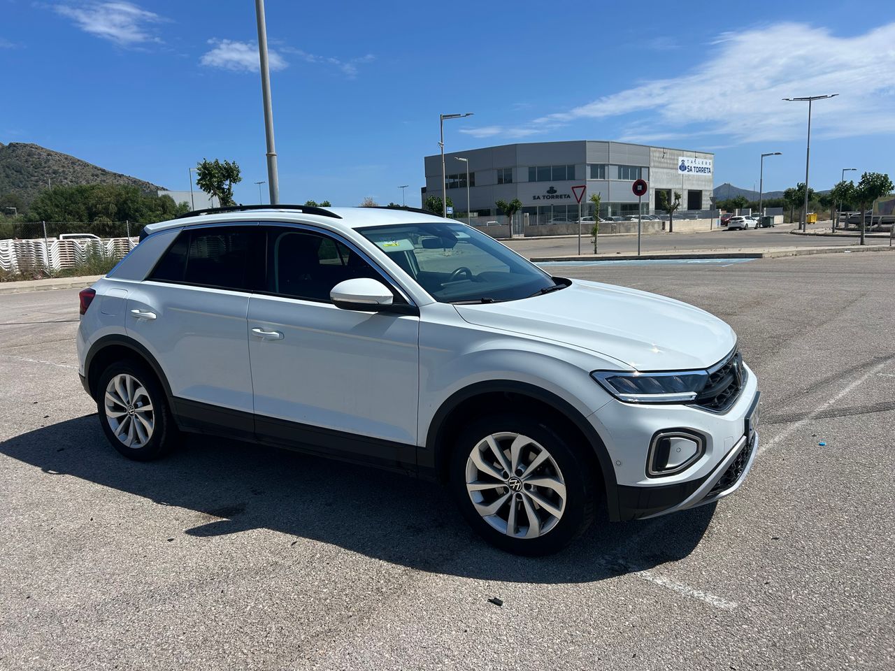 Volkswagen T-Roc LIFE 1.5 TSI 150cv   - Foto 1