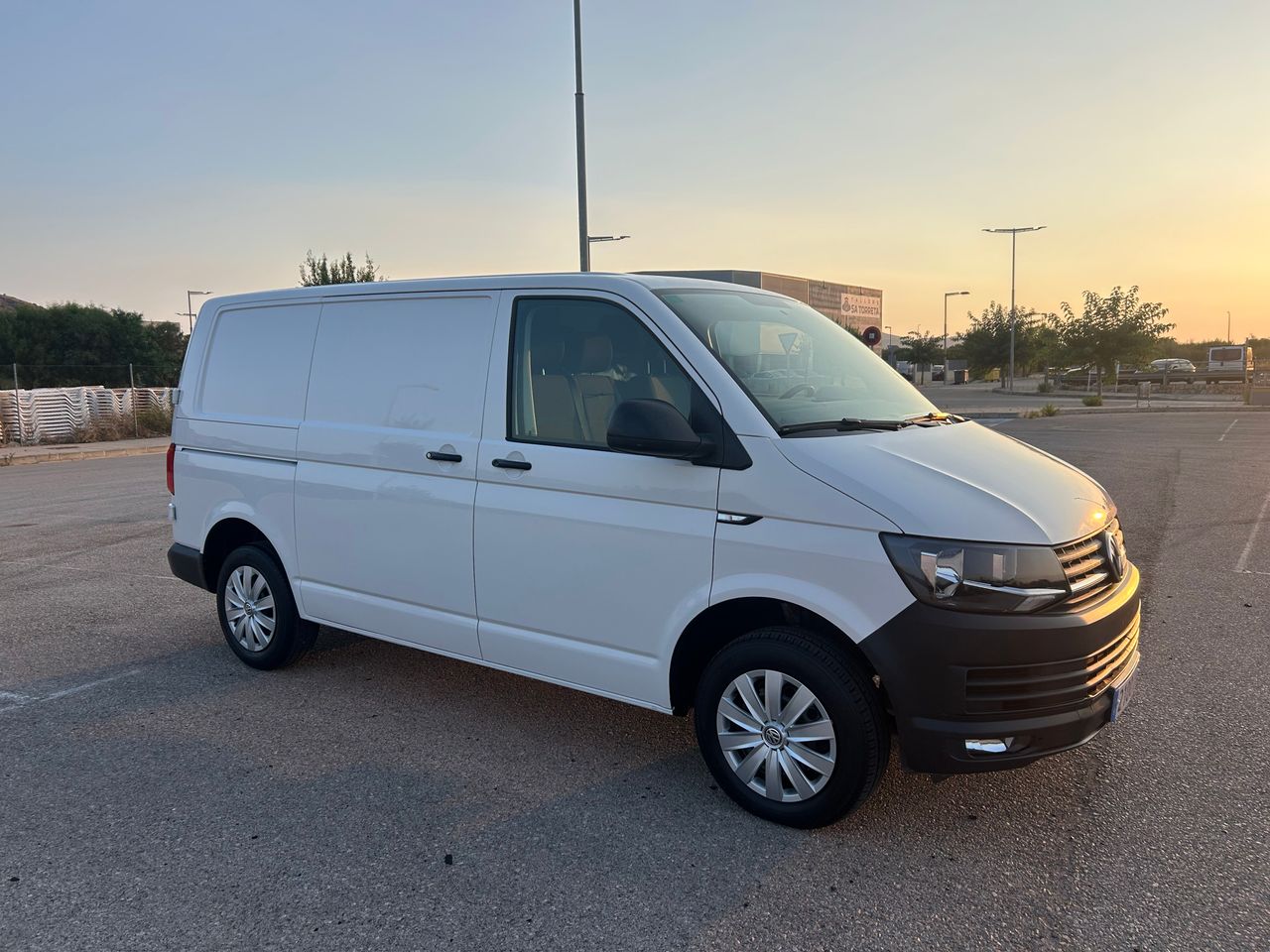 Volkswagen Transporter FURG. CORTO 2.0 TDI 110cv   - Foto 1