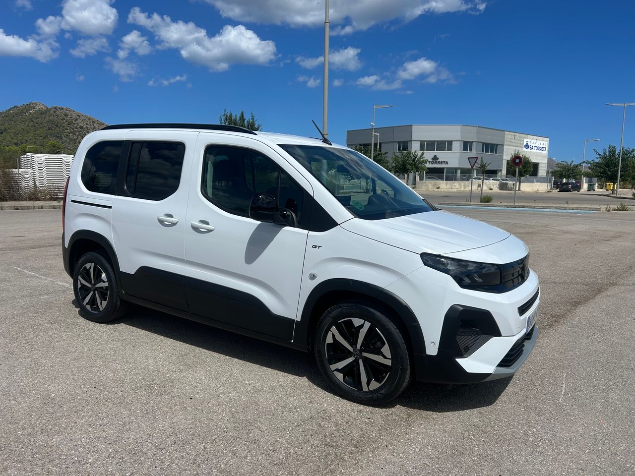 Peugeot Rifter GT BHDI EAT8 Standard   - Foto 1