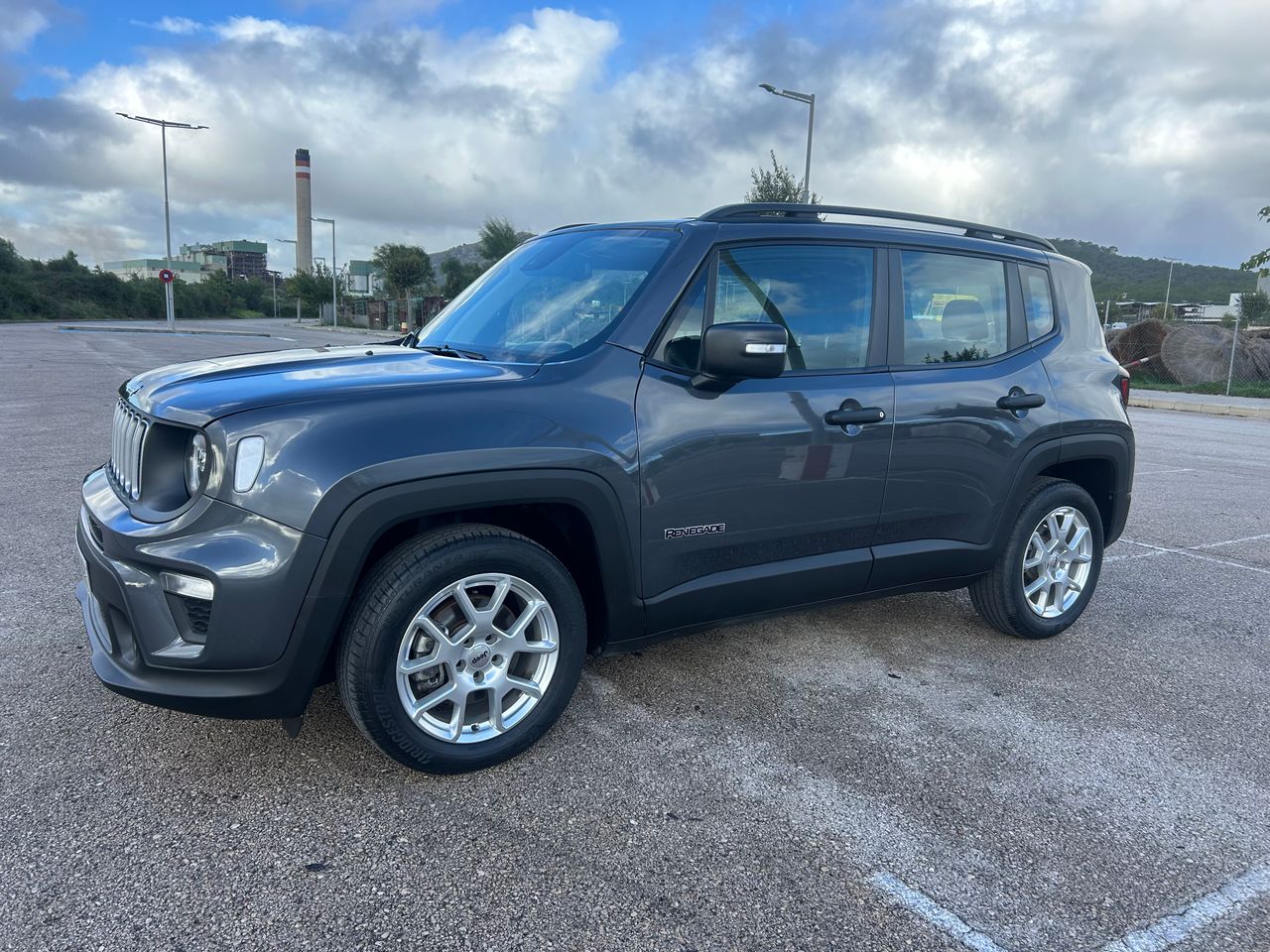 Jeep Renegade ALTITUDE 1.5 HYBRID   - Foto 1