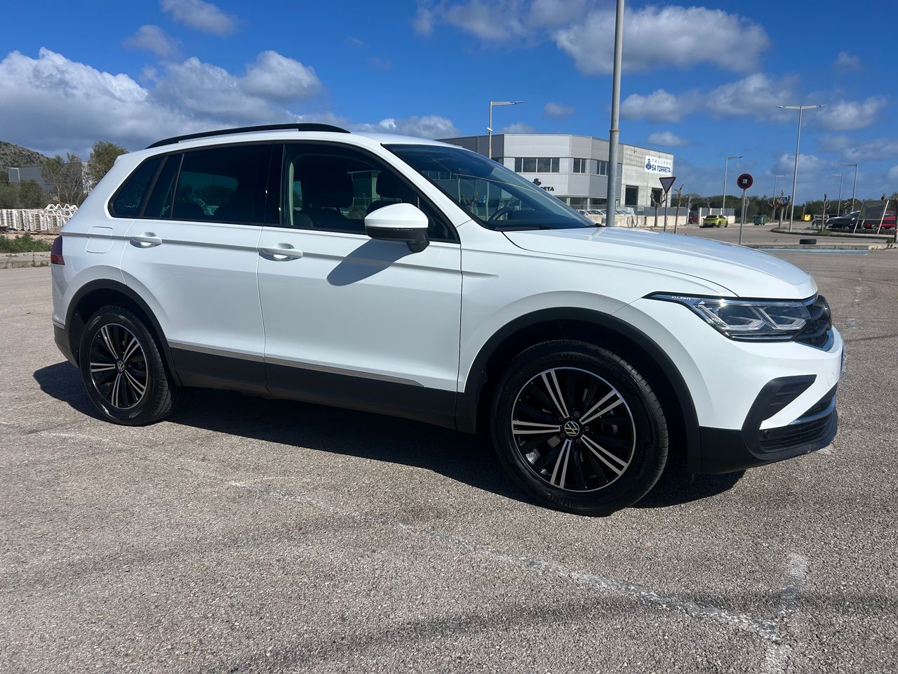 Volkswagen Tiguan Life 1.5 TSI 96 kW (130 CV)  - Foto 1