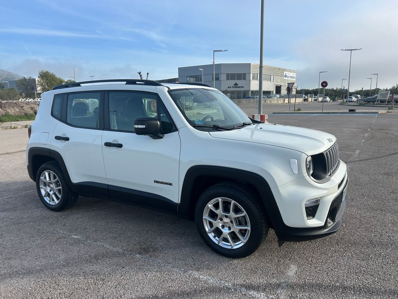 Jeep Renegade RENEGADE ALTITUDE HYBRID  - Foto 1