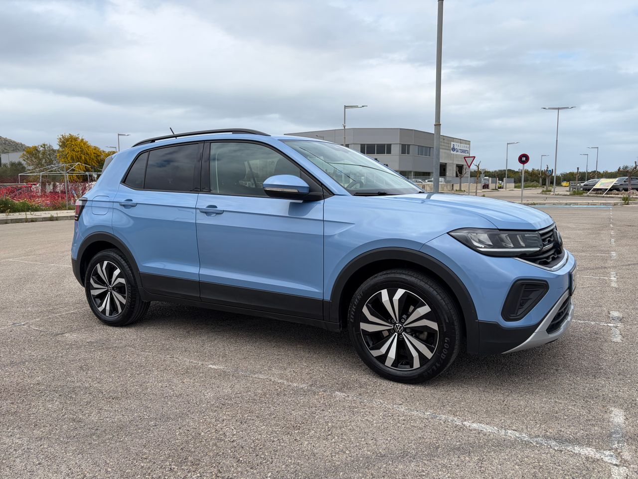 Volkswagen T-Cross Life 1.0 TSI 95 CV  - Foto 1