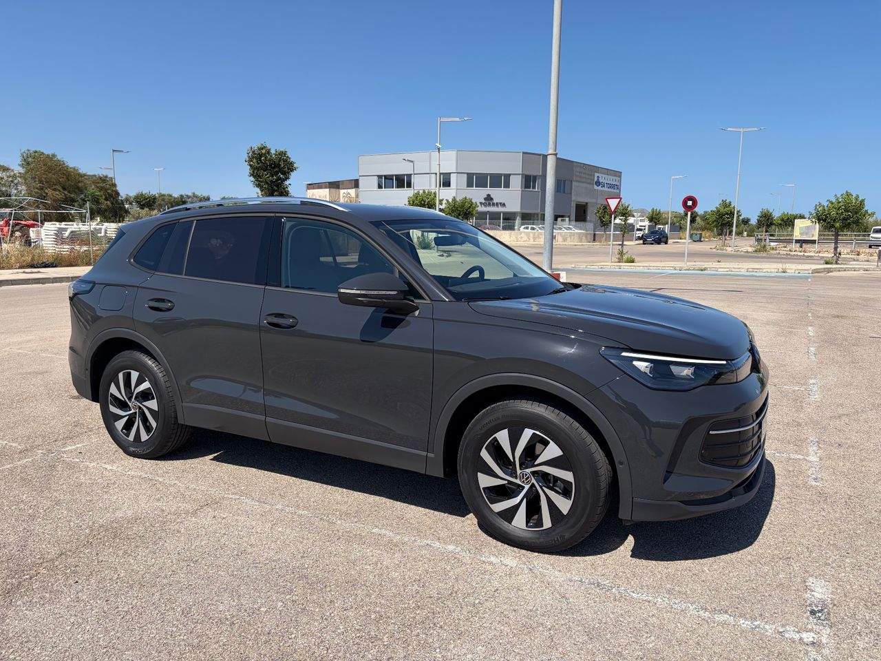 Volkswagen Tiguan Mas 1.5 TSI 130CV DSG7 mild hybrid  - Foto 1