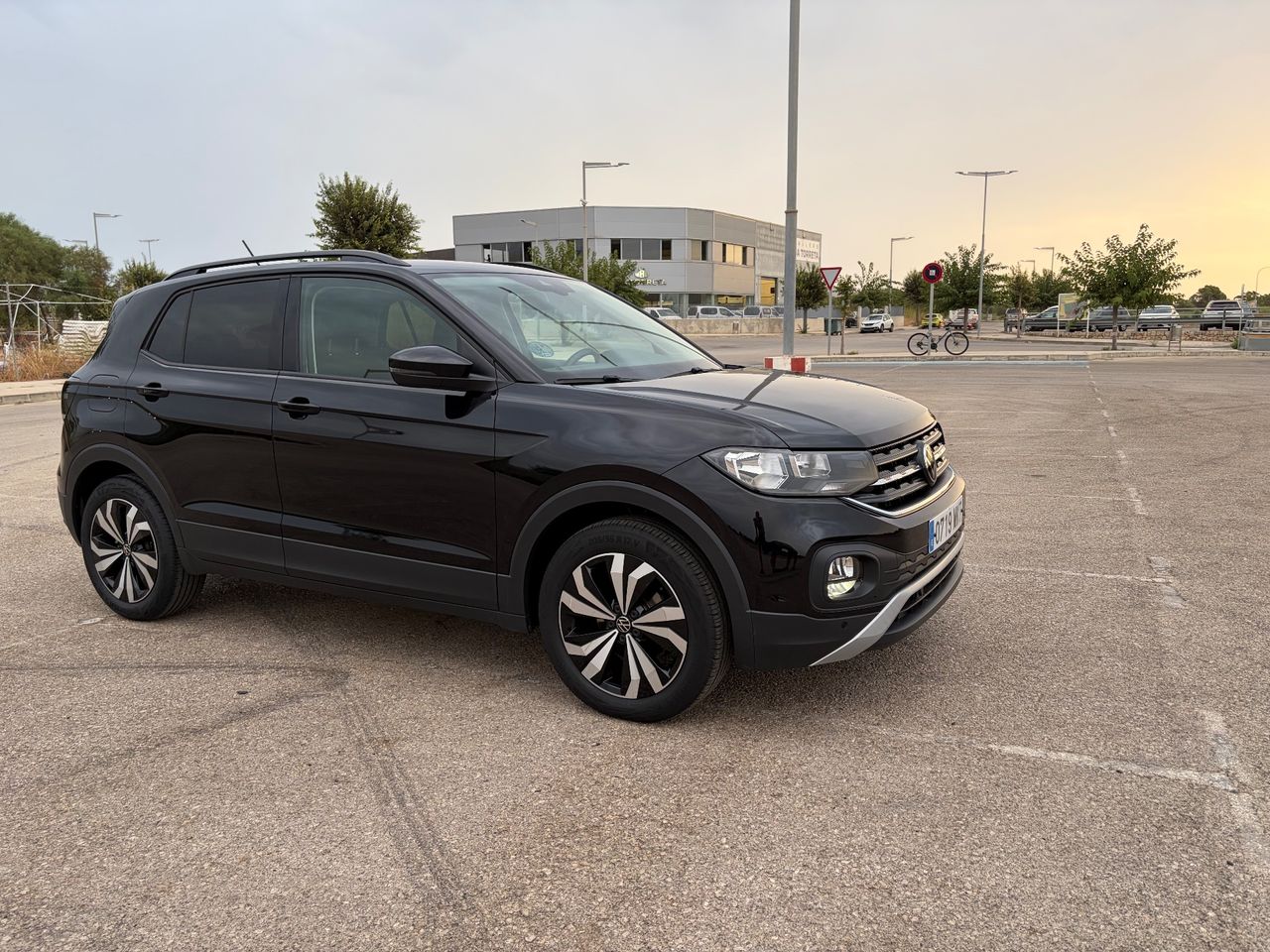Volkswagen T-Cross Life 1.0 TSI 115 CV DSG  - Foto 1