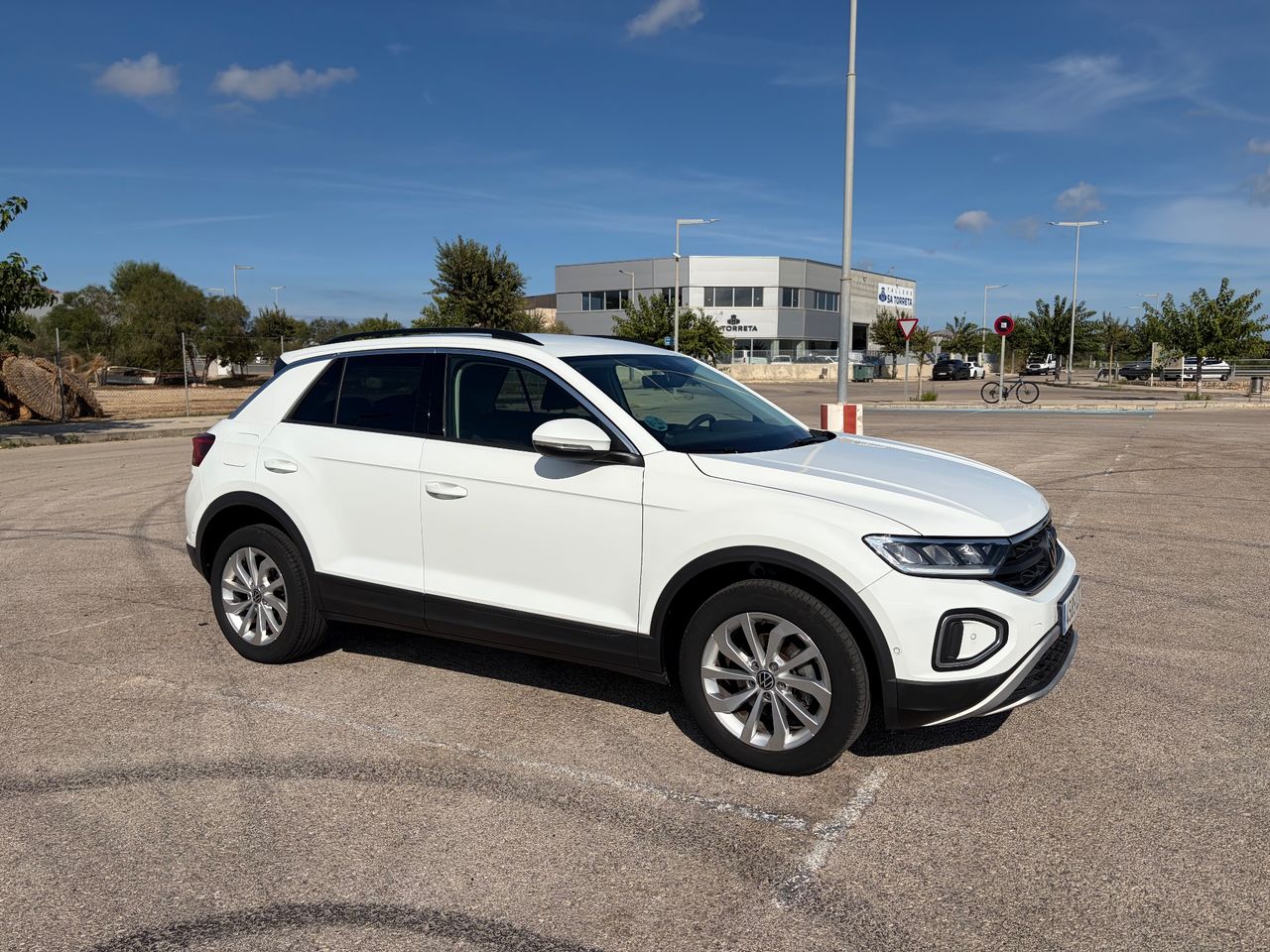 Volkswagen T-Roc Life 1.0 TSI 81 kW  - Foto 1