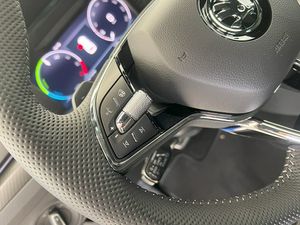 Skoda Superb Combi Iv 1.4 Tsi Dsg Hybrido Sporline  - Foto 12