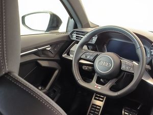 Audi A3 Sb 40 Tfsie 204 Cv Stronic Genuine Edition  - Foto 10