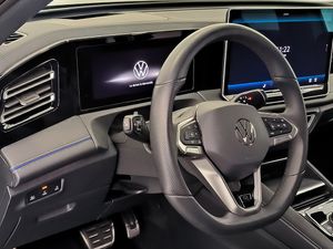 Volkswagen Tiguan 2.0 Tdi 150 Cv Dsg R-line  - Foto 12