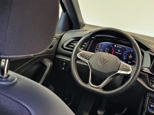 Volkswagen T-roc Dark Line 1.0 Tsi 115 Cv  - Foto 16