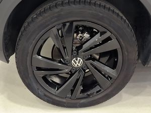 Volkswagen T-roc Dark Line 1.0 Tsi 115 Cv  - Foto 8