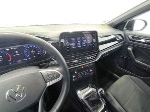 Volkswagen T-roc Dark Line 1.0 Tsi 115 Cv  - Foto 13