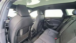 Audi A6 E-tron Avant Launch Edition Performance  - Foto 10