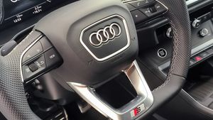 Audi Q3 35 Tdi 150 Cv Black Line Stronic  - Foto 11